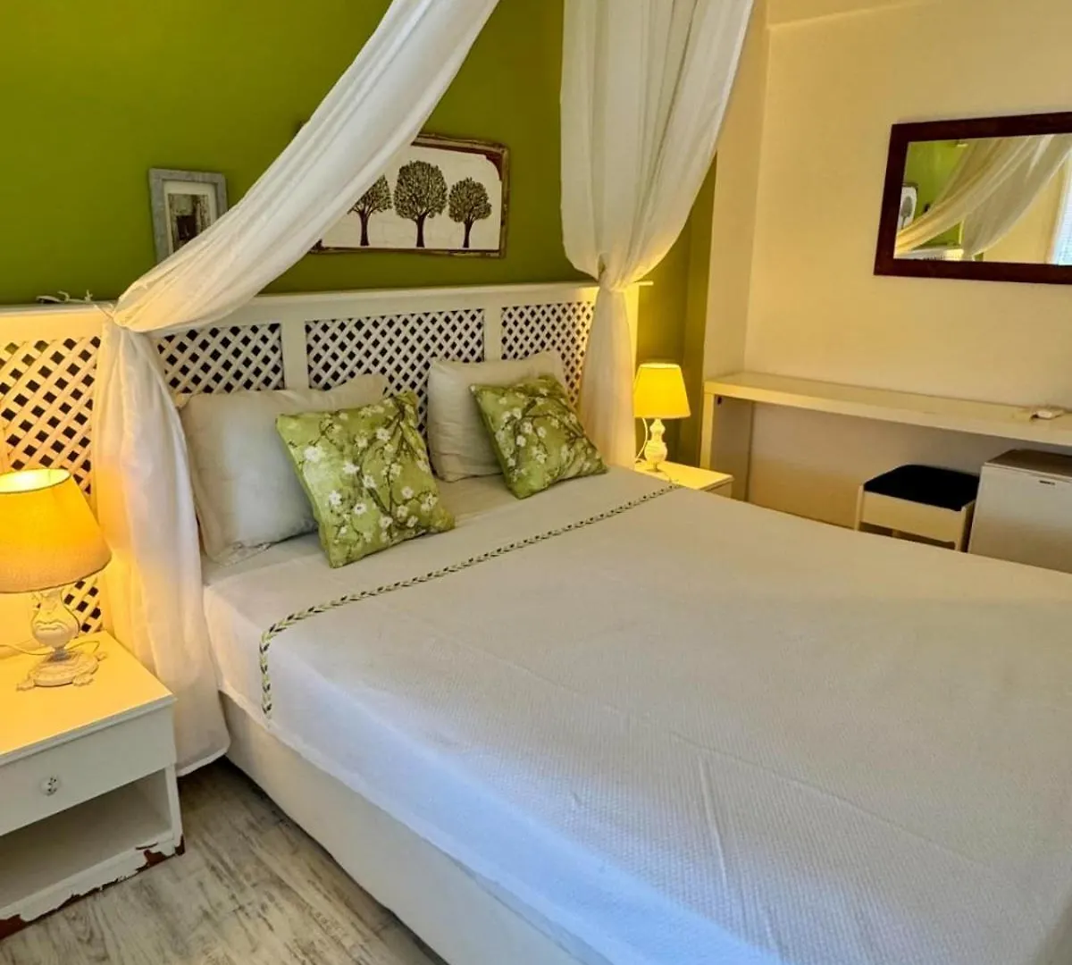 Mon Ilica Otel Çeşme